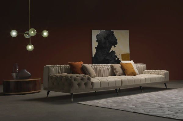 HIGHLANDER SOFA