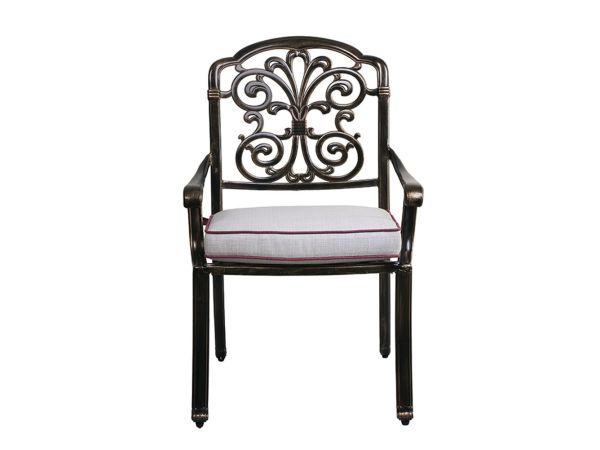 CHAIR WITH ARMS