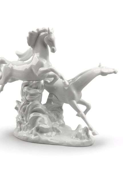 HORSES GALLOPING