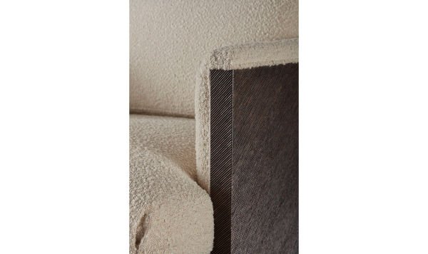COMBED LOUNGE CHAIR