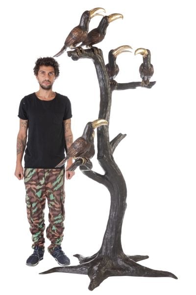 BIRD'S ON A TREE
