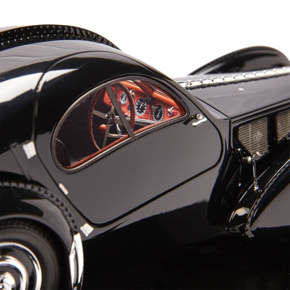 1938 BUGATTI TYPE 57SC ATLANTIC COUPE