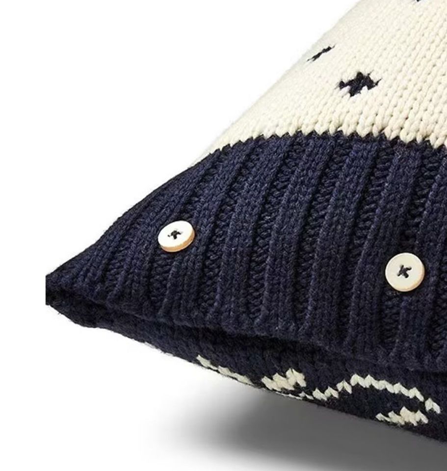 BRYNDEN KNIT THROW PILLOW