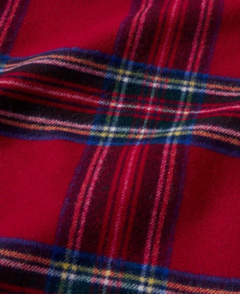 AINSLEY THROW BLANKET