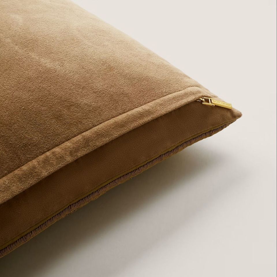 RYCROFT THROW PILLOW