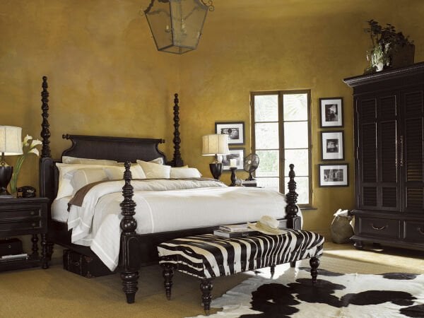 SOVEREIGN POSTER BED