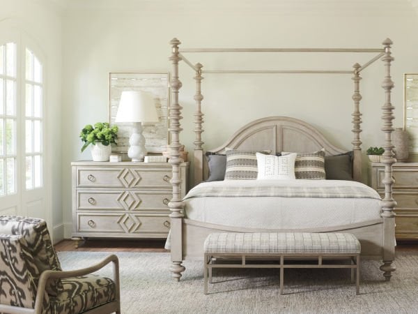 HEATHERCLIFF POSTER BED