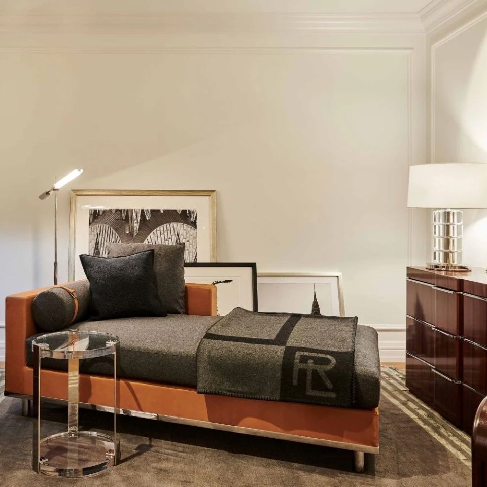 DURHAM CHAISE