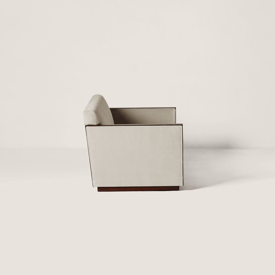 MODERN METROPOLIS SOFA