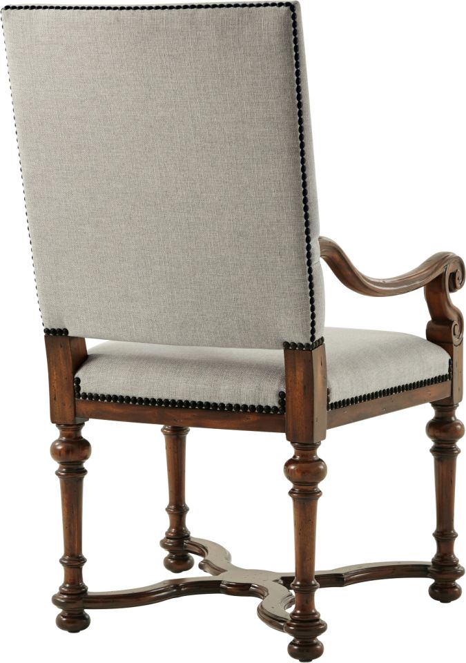 CULTIVATED DINING ARMCHAIR