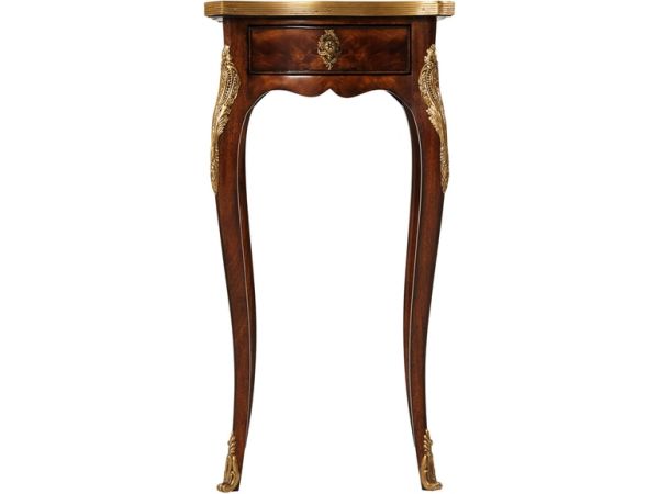 18TH CENTURY STYLE ACCENT TABLE