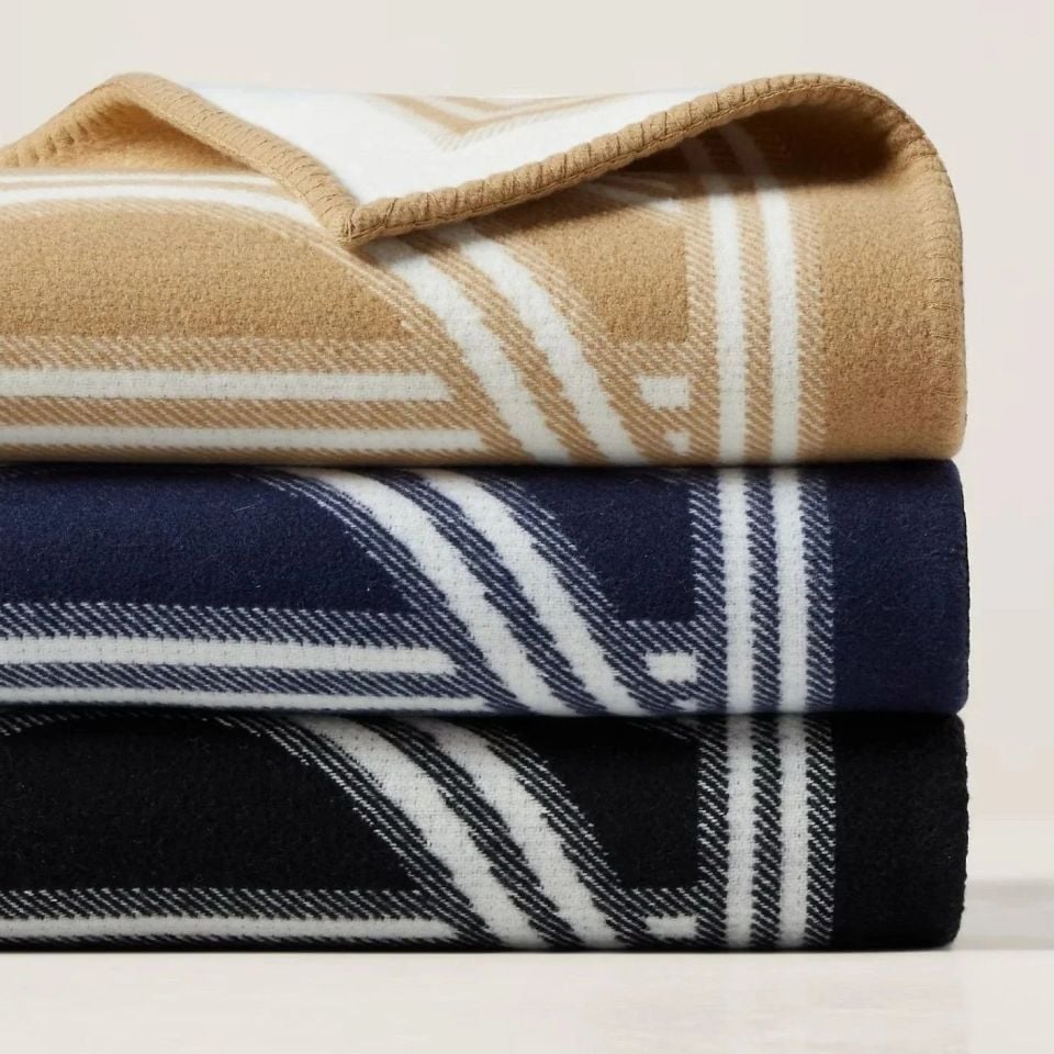 BERKEN THROW BLANKET
