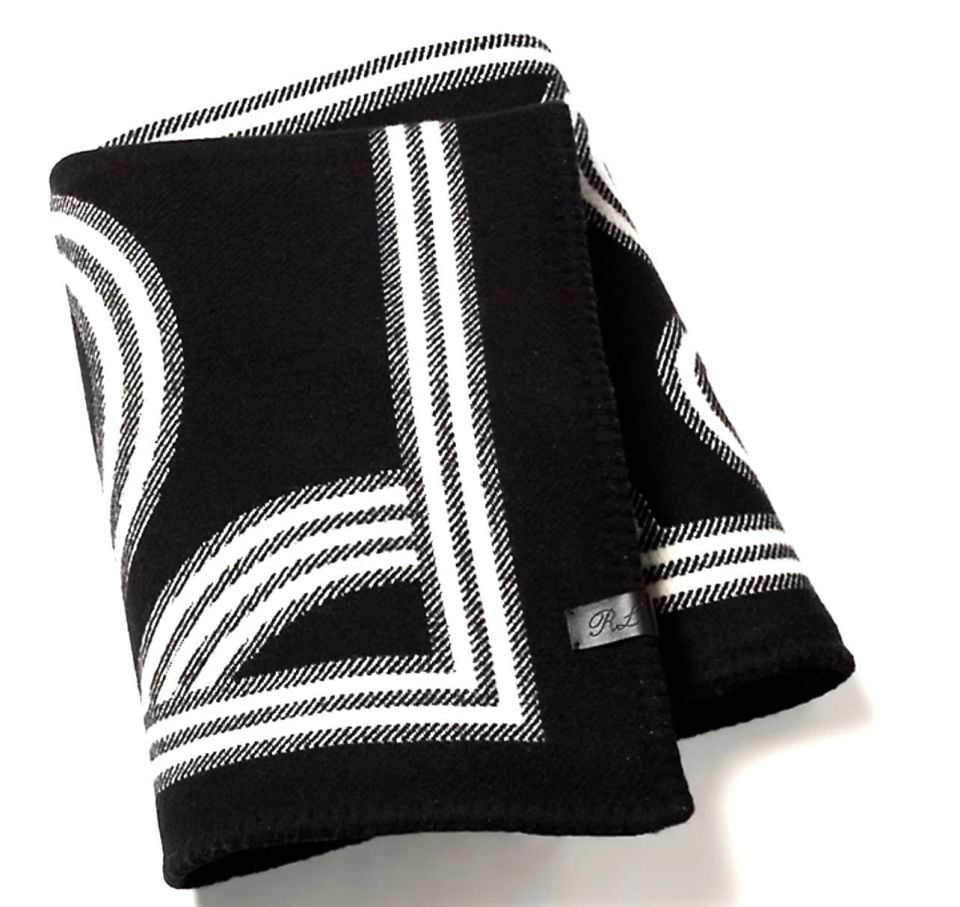 BERKEN THROW BLANKET