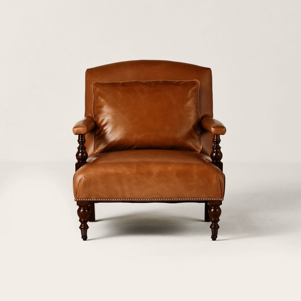 OLIVER CHAIR