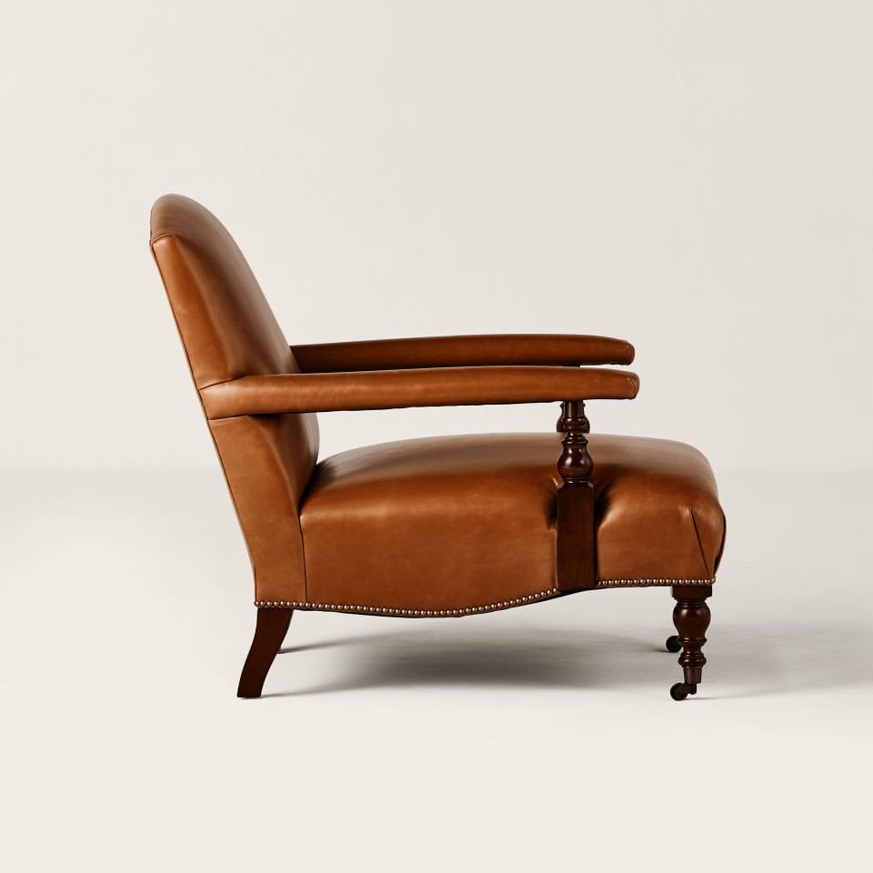 OLIVER CHAIR