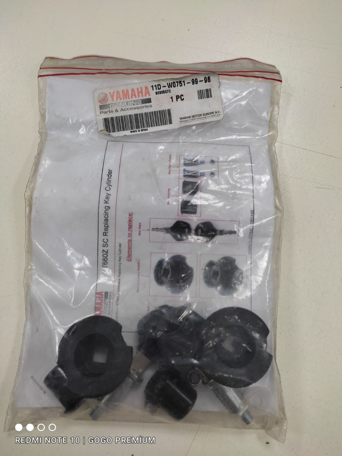 YAMAHA SÜPER TENERE 660 ORİJİNAL ANAHTAR SET ÇANTASI 11D-W0751-99-96