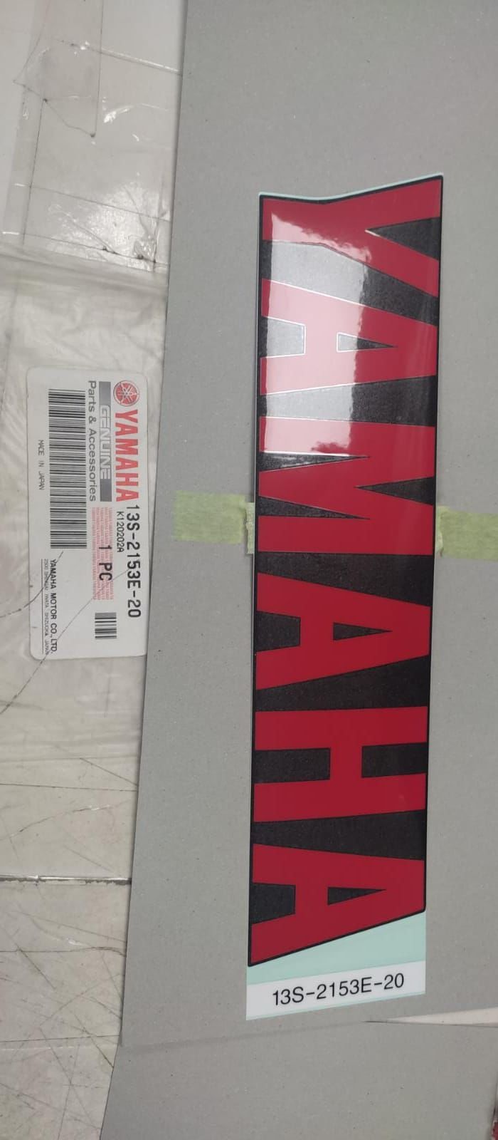YAMAHA YZF R6 ORİJİNAL ETİKET STICKER 13S-2153E-20