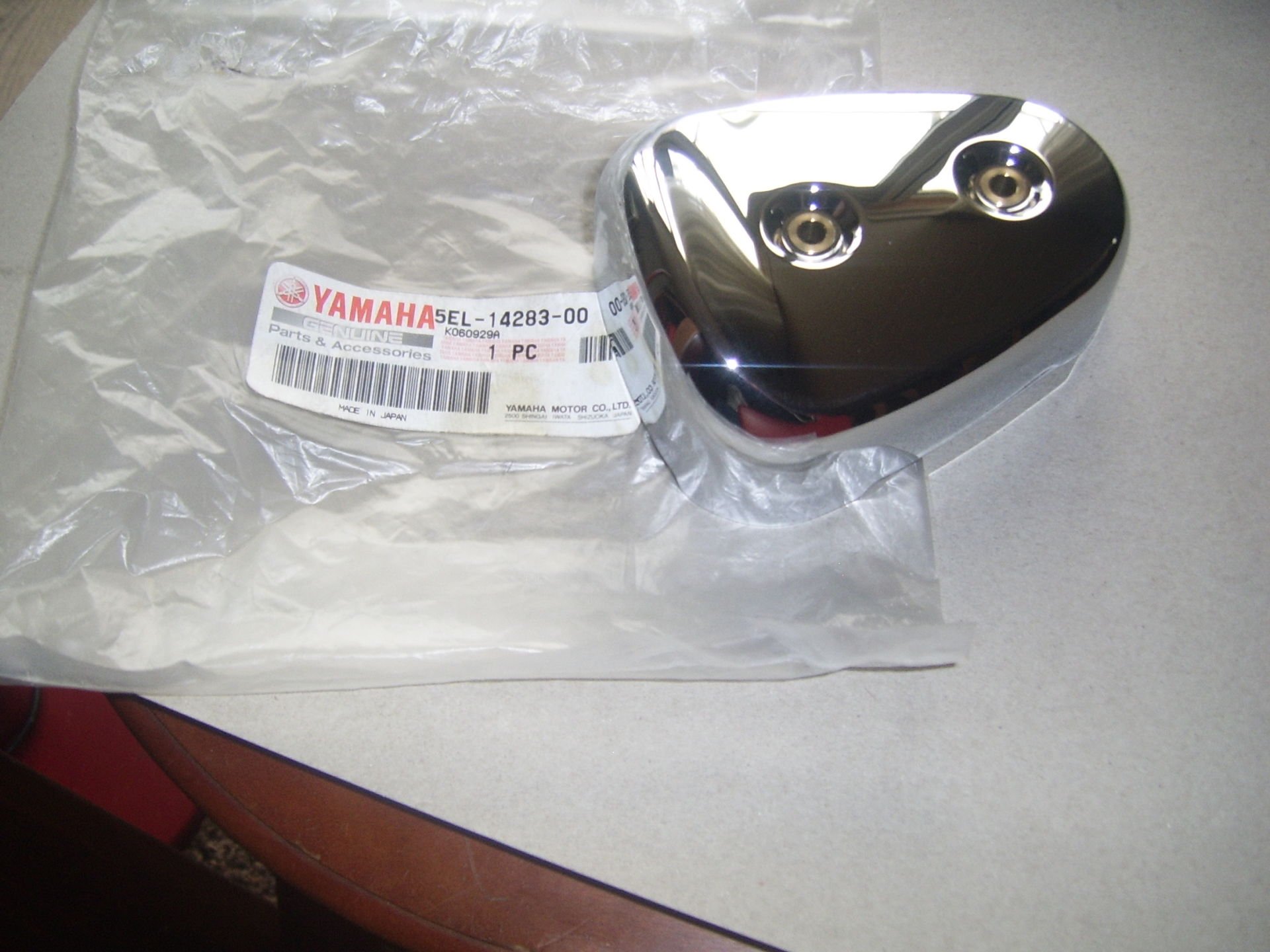 YAMAHA V STAR 1100cc ORİJİNAL NİKEL KAPAK 5EL-14283-00