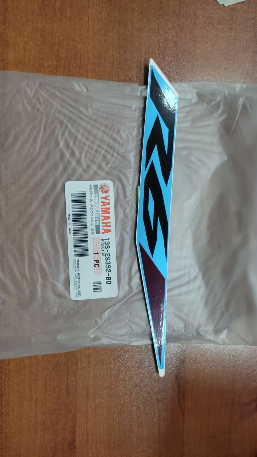 YAMAHA R6 ORİJİNAL STICKER 13S-28392-B0