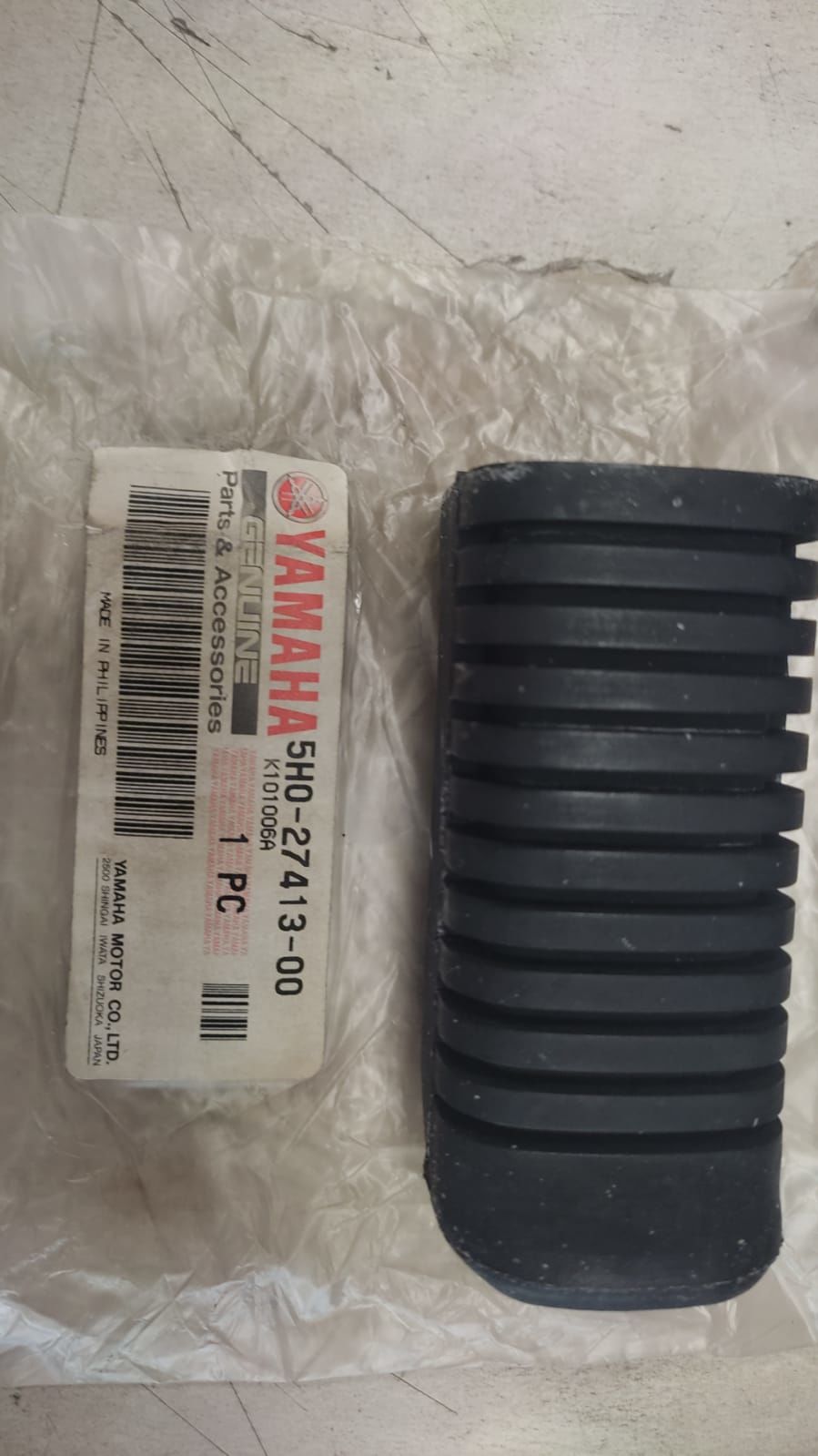 YAMAHA (1981-1982) SR 185 ORİJİNAL AYAK BASAMAK PLASTİĞİ 5H0-27413-00
