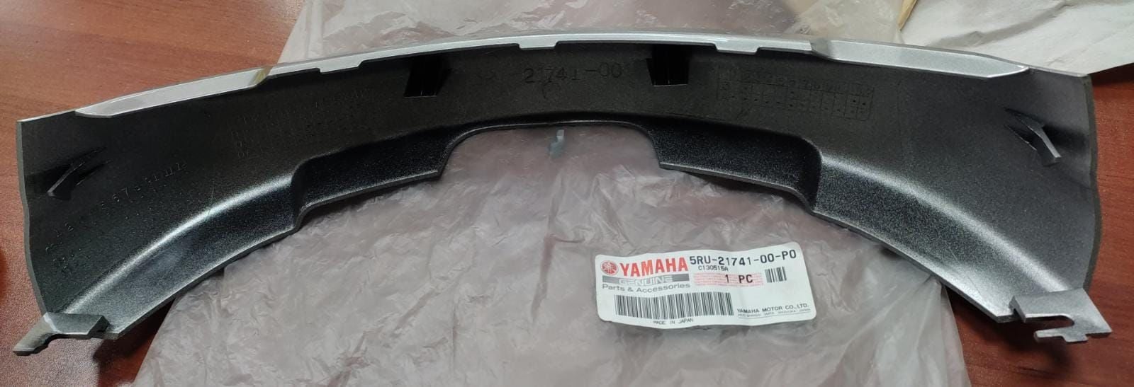 YAMAHA MAJESTY 400 ORİJİNAL YAN KAPAK 5RU-21741-00-P0
