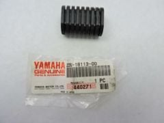 YAMAHA (1991-2007) YZF600R ORİJİNAL AYAK PEDAL MARŞ KORUMA PLASTİĞİ 22N-18113-00