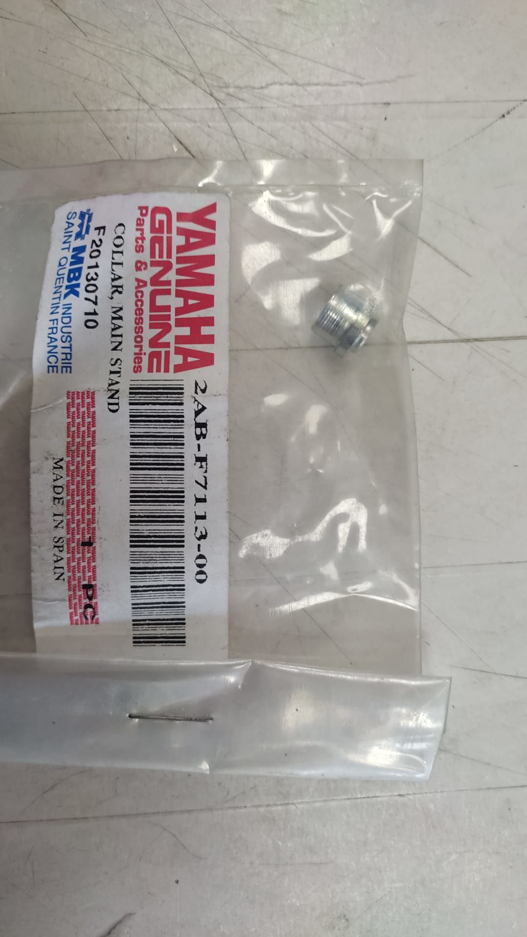 YAMAHA YP250R/XMAX250 ORİJİNAL ORTA SEHPA BURCU 2AB-F7113-00