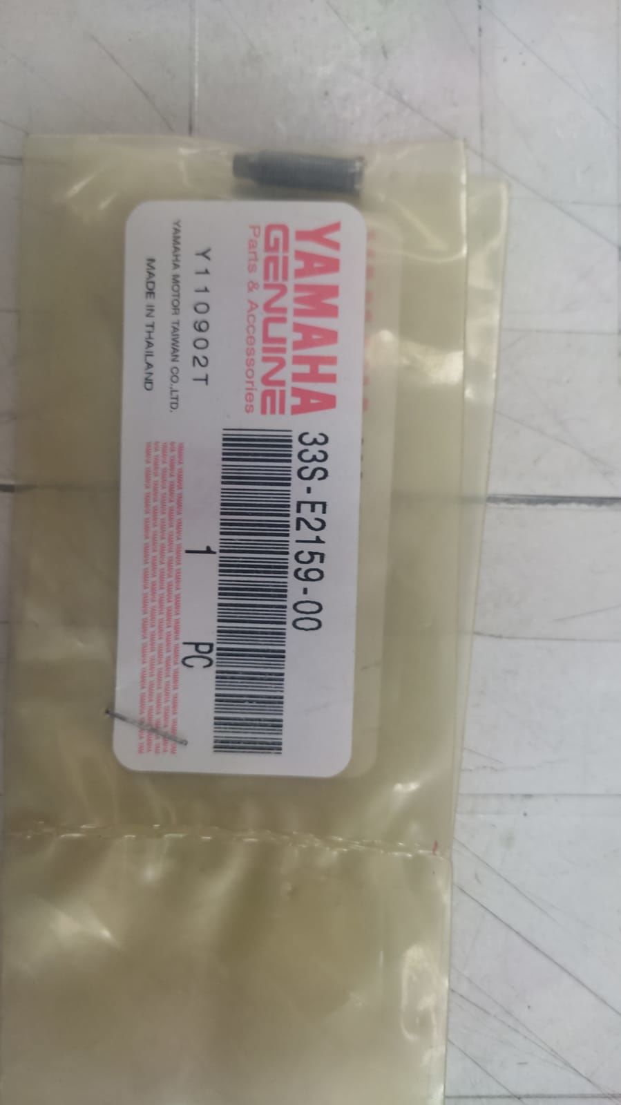 YAMAHA SMAX SCOOTER ORİJİNAL SUBAP AYAR VİDASI 33S-E2159-00