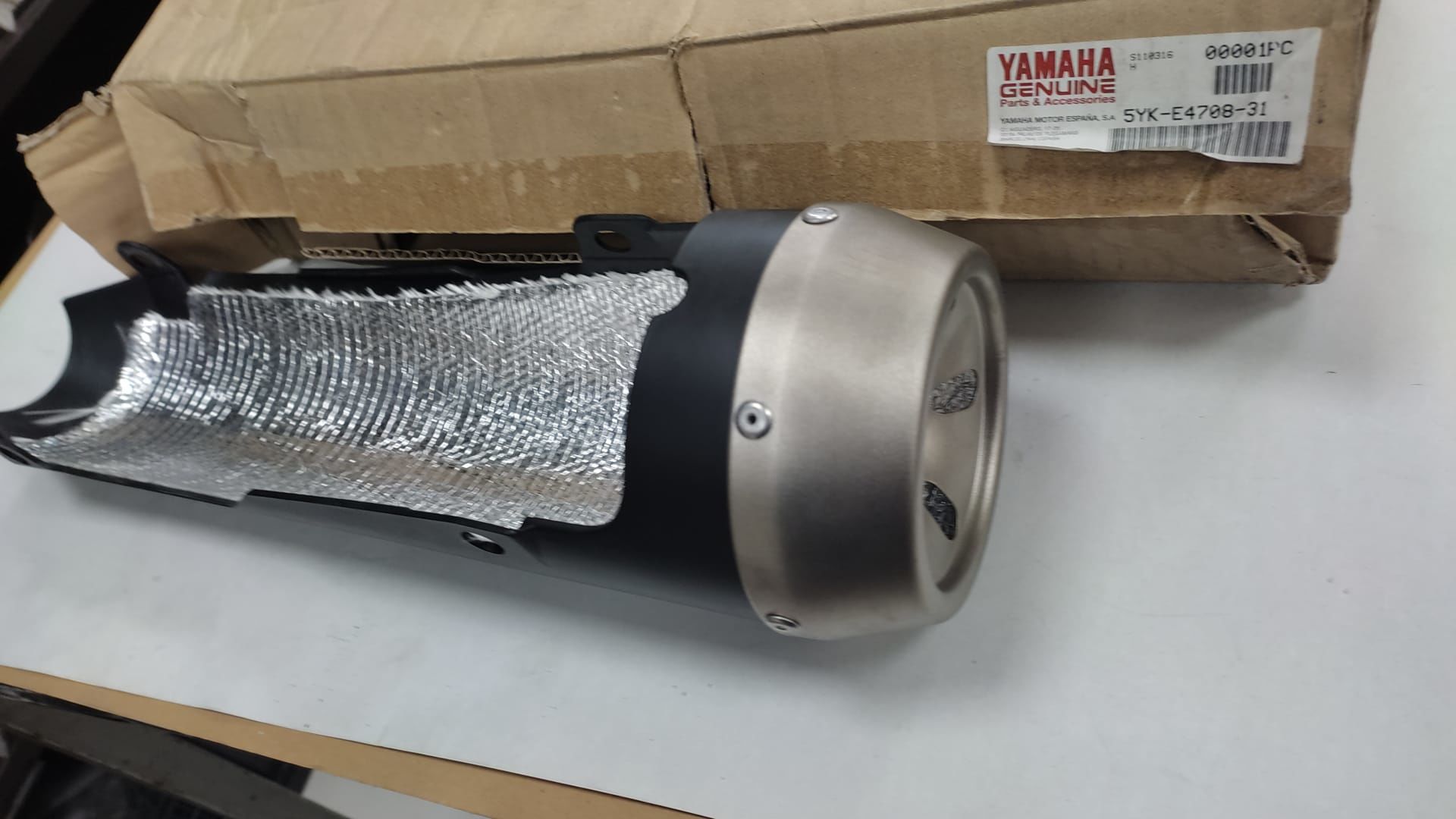 YAMAHA 2007-2012 MT-03 ORİJİNAL EGZOZ KORUMA KAPAK SOL  5YK-E4708-31
