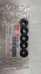 YAMAHA ZUMA ORİJİNAL KİLİTLİ SOMUN (ÇERÇEVE) 90185-10801