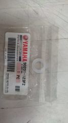 YAMAHA SÜPER TENERE ORİJİNAL ÖN CAM PULU 90201-123F2