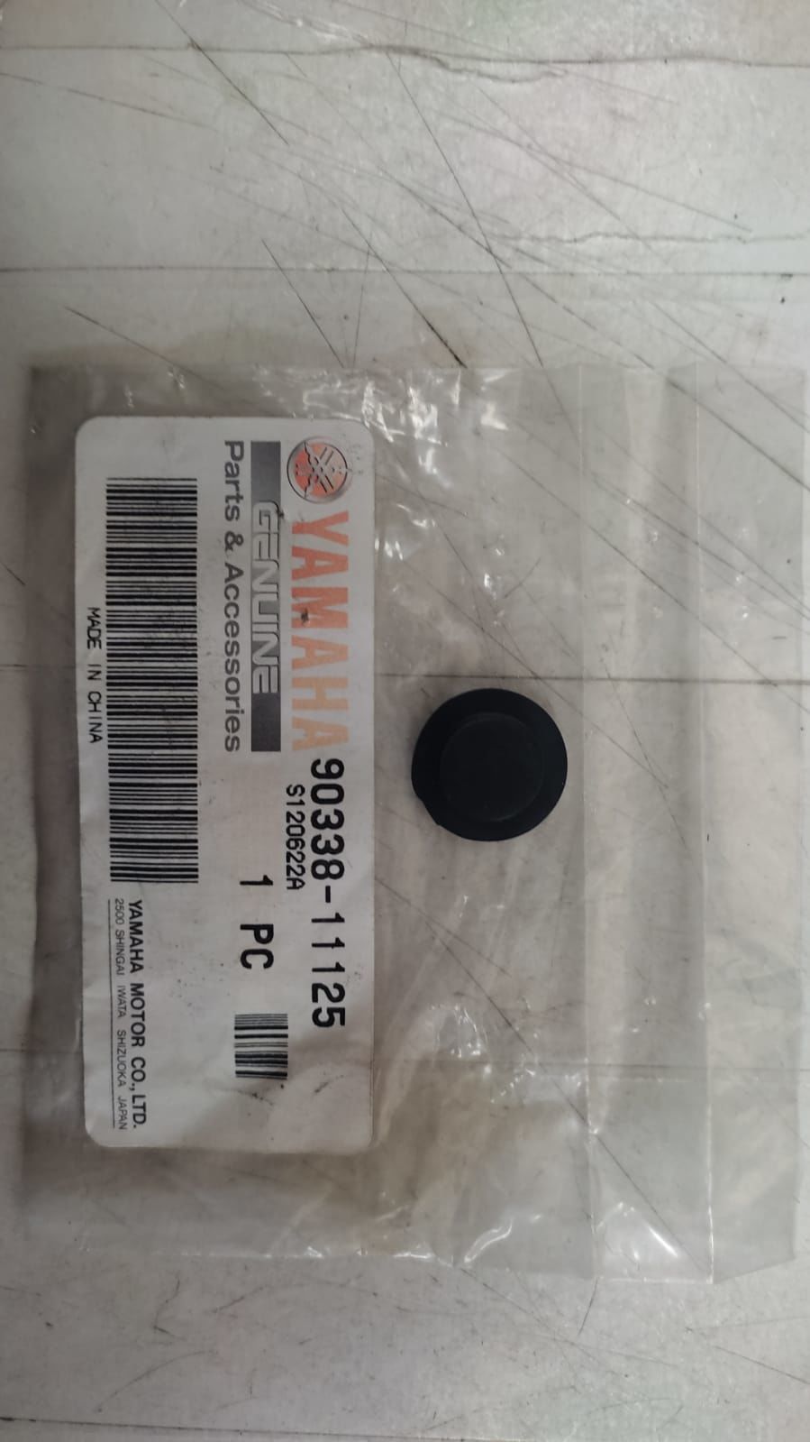YAMAHA ORİJİNAL XT350 SİLİNDİR PLASTİK TAPA 90338-11125