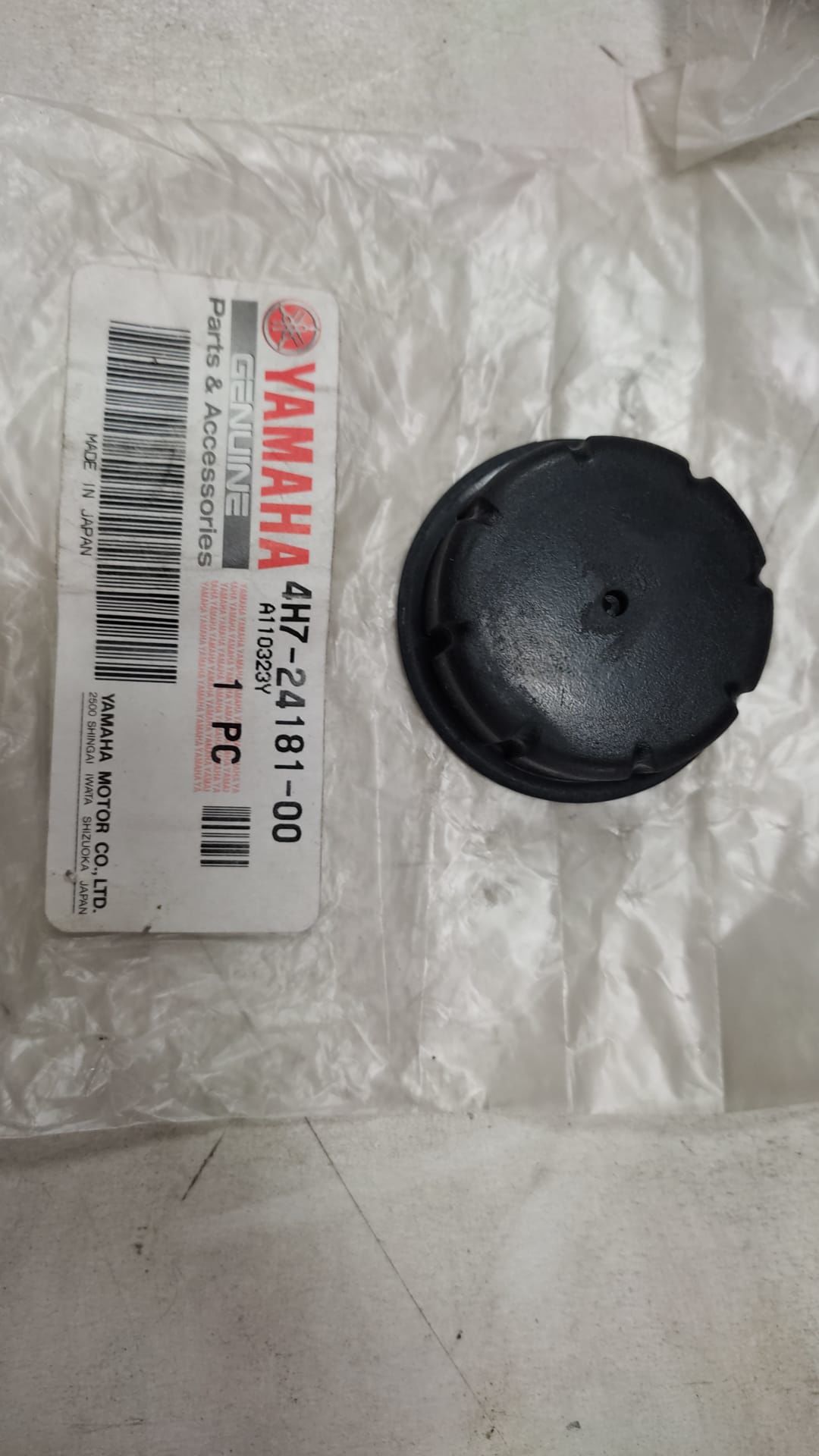 YAMAHA VSTAR 650/1100/1300cc ORİJİNAL YAKIT DEPO DAMPERİ 4H7-24181-00