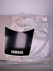 YAMAHA XT600 ORİJİNAL FAR GRENAJ AMBLEMİ 4PT-28391-00