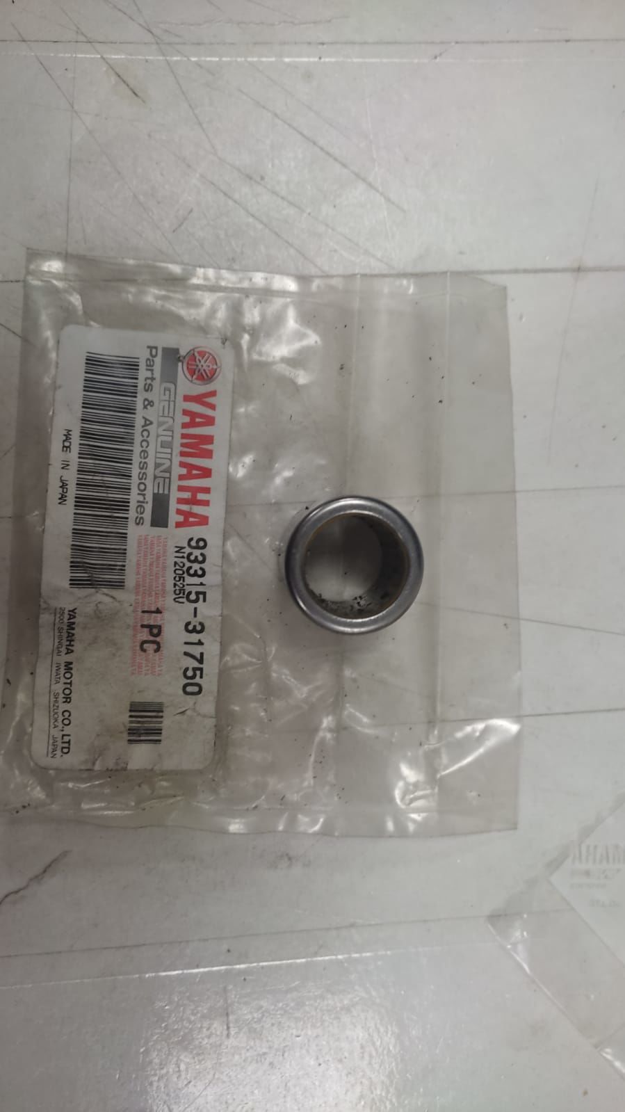 YAMAHA XTZ 250cc 2008-22, SÜPER TENERE 2012-18, ORİJİNAL ARKA KOL SÜSPANSİYON KEÇESİ 93315-31750