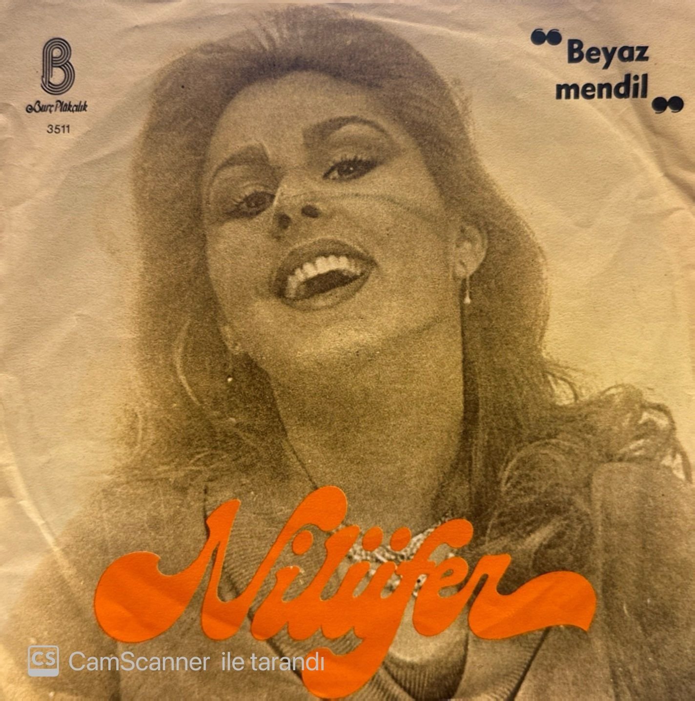 Nilüfer - Beyaz Mendil / Oohhh... Ohhh.. 45'lik