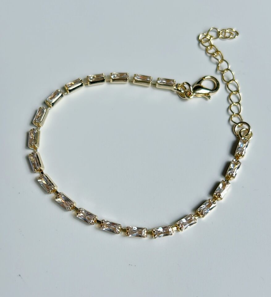 Dörtgen Taşlı Baget (3.)