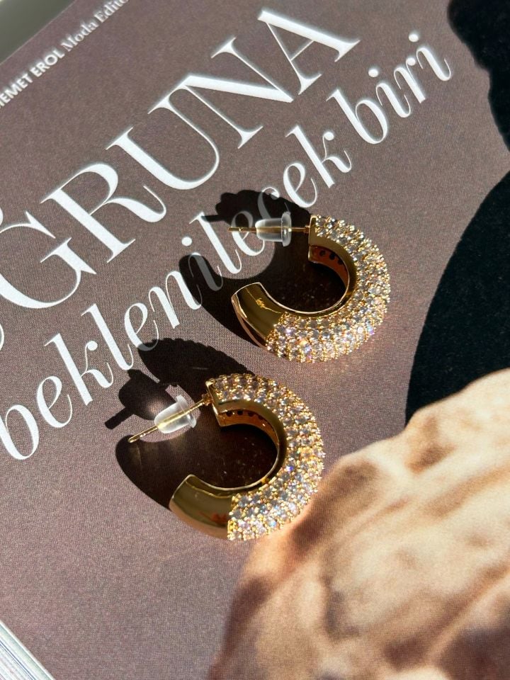 VIP Taşlı Küpe