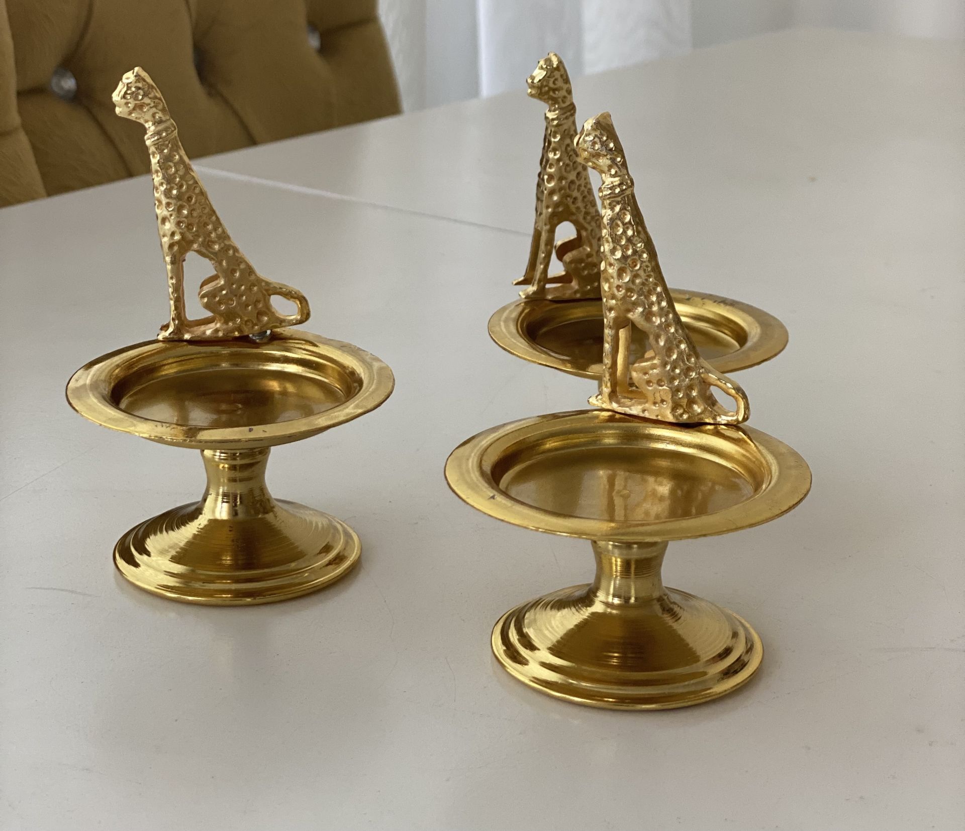 GOLD KAPLAMA ÇITA AKSESUARLI 3 LÜ MAKARONLUK LOKUMLUK