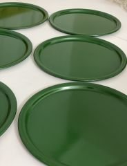 YEŞİL RENK 6 LI YUVARLAK MODEL SERVİS VE SUNUM TEPSİSİ METAL TEPSİ