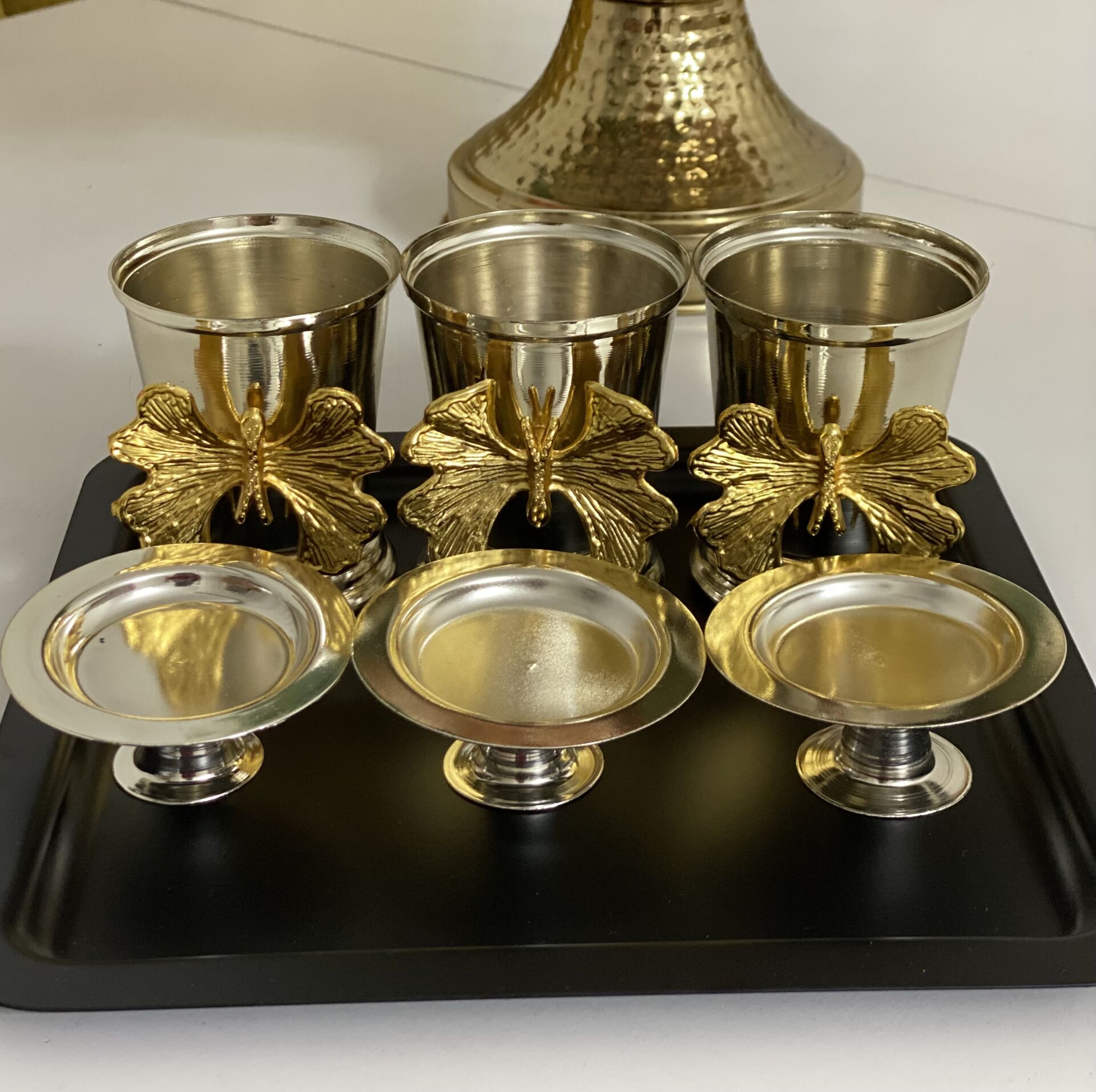 3 LÜ GÜMÜŞ RENK GÜL KOVASI VE GÜMÜŞ MAKARONLUK