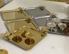 2 MODEL GOLD VE GÜMÜŞ KELEBEKLİ KARE TEPSİ VE MAKARONLUK