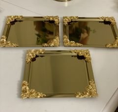 PASLANMAZ ÇELİK GOLD KARE 3 ADET DÖRT KENAR GÜLLÜ SUNUM TEPSİSİ
