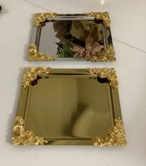 GOLD VE GÜMÜŞ KARE DÖRT KENAR GÜL AKSESUARLI SUNUM TEPSİSİ