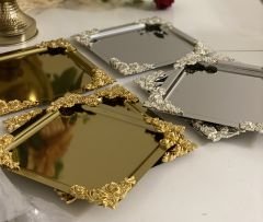 GOLD VE GÜMÜŞ RENK KARE 6 ADET DÖRT KÖŞE AKSESUARLI SUNUM TEPSİSİ