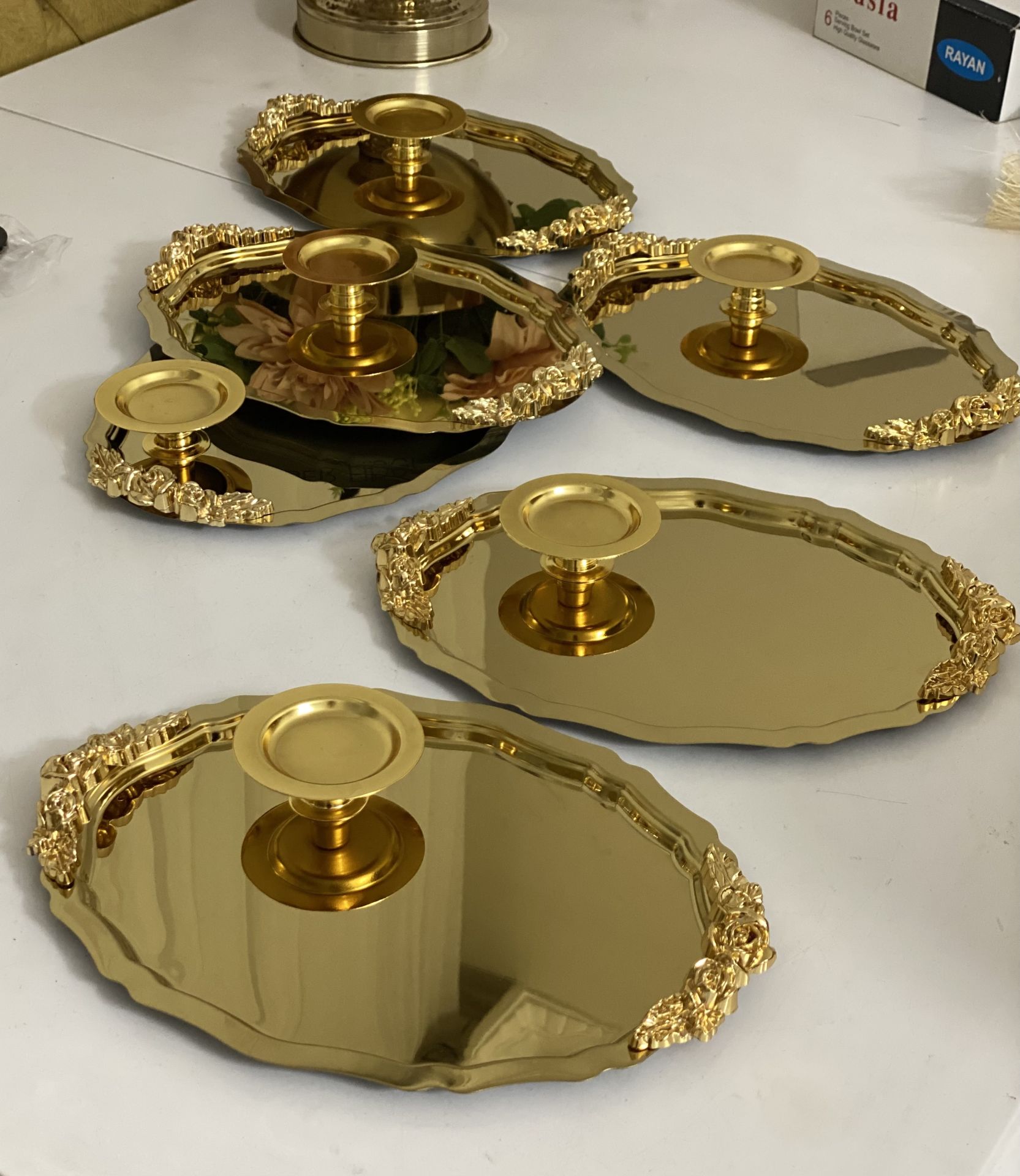 2 MODEL 25 CM GOLD OVAL KULPLU TEPSİ VE GOLD MAKARONLUK 6 LI TAKIM