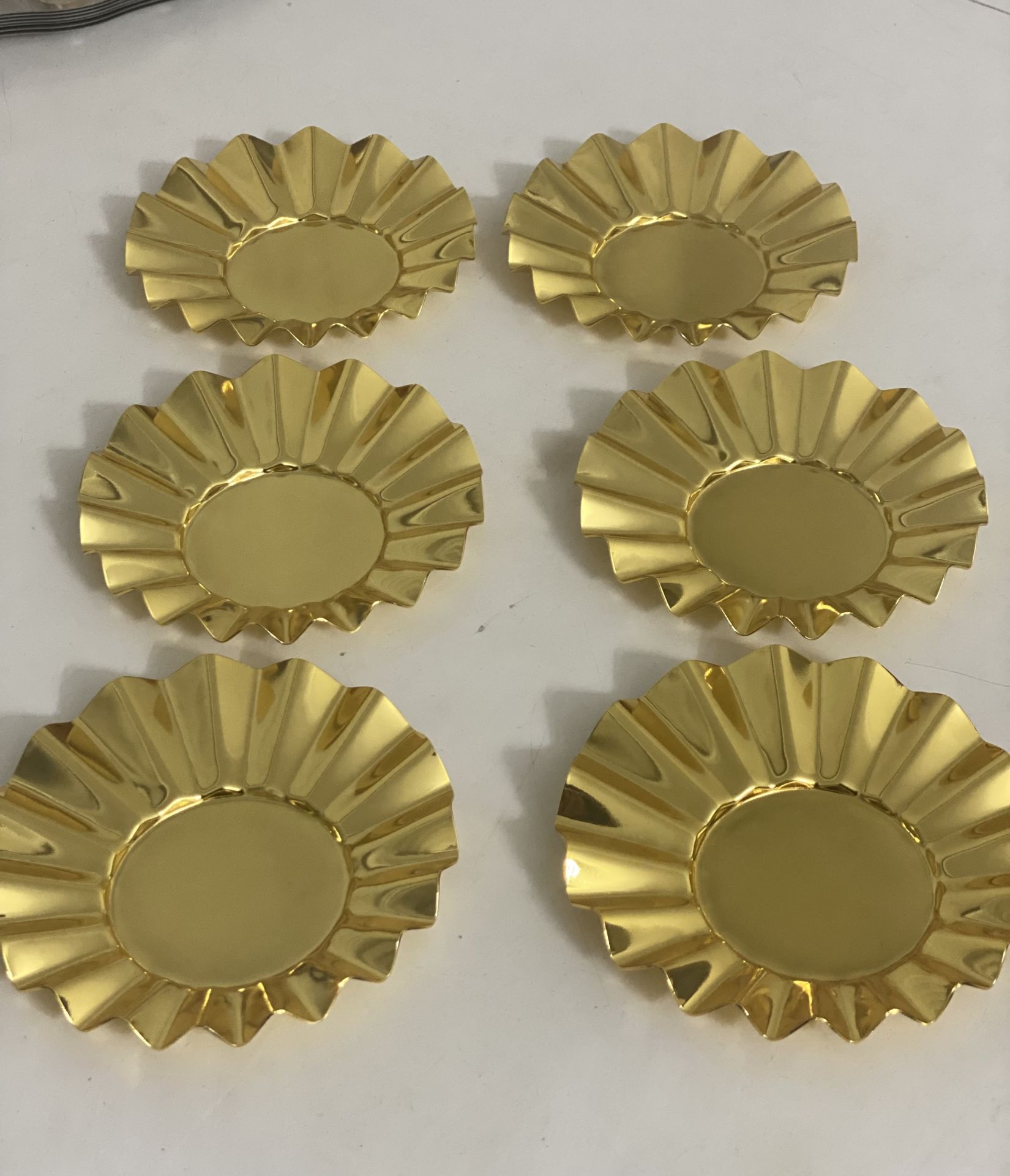 GOLD KAPLAMA 6 ADET ÇAY TABAĞI MODERN GÖRÜNÜM BARDAK ALTLIĞI