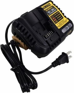 Dewalt DCB1104 Akü Şarj Cihazı 18V Li-Ion