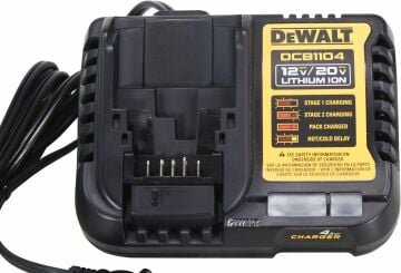 Dewalt DCB1104 Akü Şarj Cihazı 18V Li-Ion