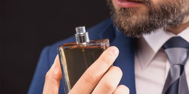 ADANA EN İYİ ERKEK KUAFÖRÜ - Kokusuyla Hafızalara Kazınan Erkek Parfümü Önerisi